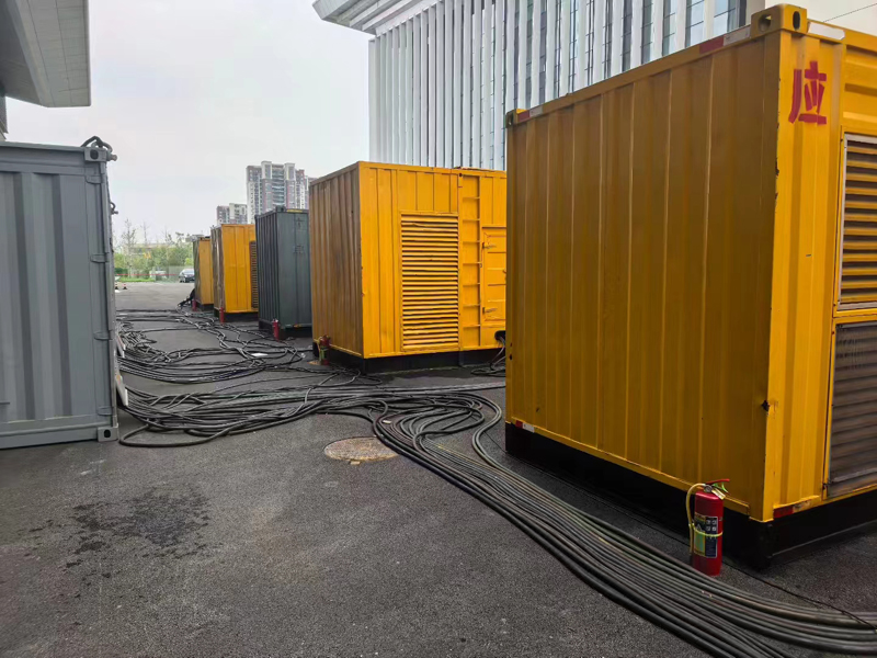 柯城不同季节柴油发电机组保养有哪些注意事项?