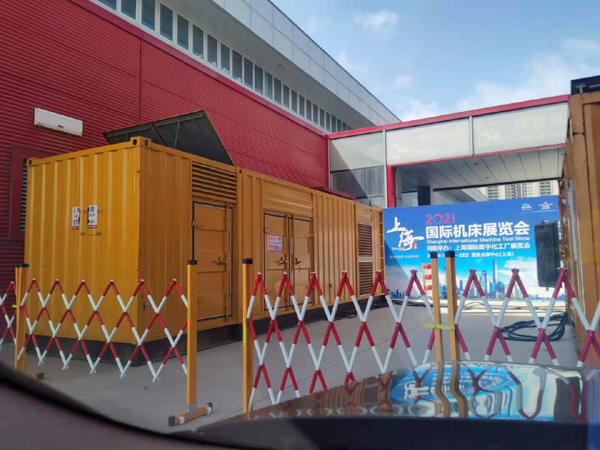 柯城出租发电机-柴油发电机和汽油发电机哪个更好一些？